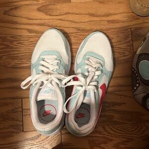 Nike air max women’s sneakers